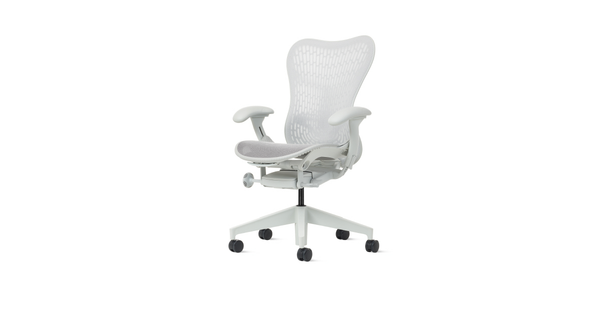 Herman Miller Mirra 2 in the light Alpine colourway