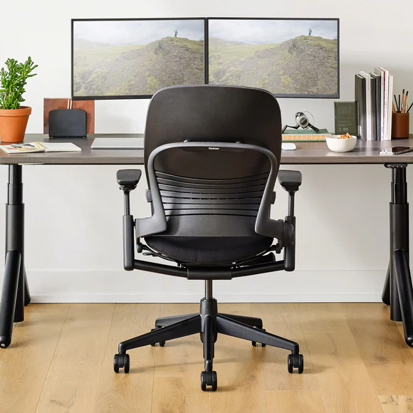 steelcase-leap-office-chair-view-add04_580x.webp