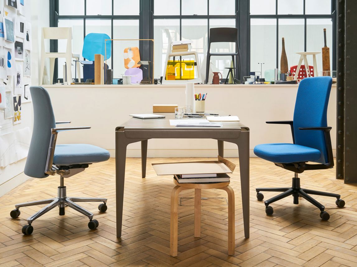 Vitra Pacific Chair2.jpg