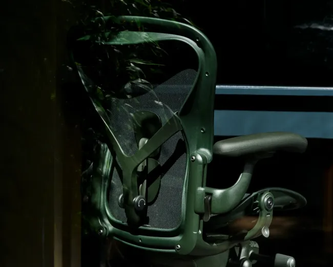 After 30 Years of Waiting, the Iconic Aeron Chair Now Has a Bold New Option - Gear Patrol