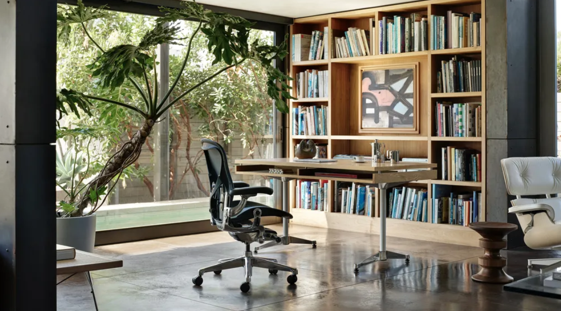 The quintessential ergonomic office chair just got its boldest update in three decades - wallpaper.com