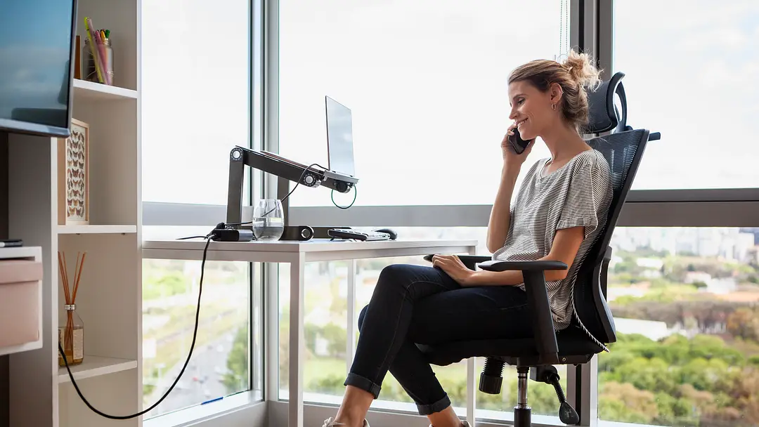 4 of the Best Ergonomic Office Chairs, According to Experts - Mental Floss